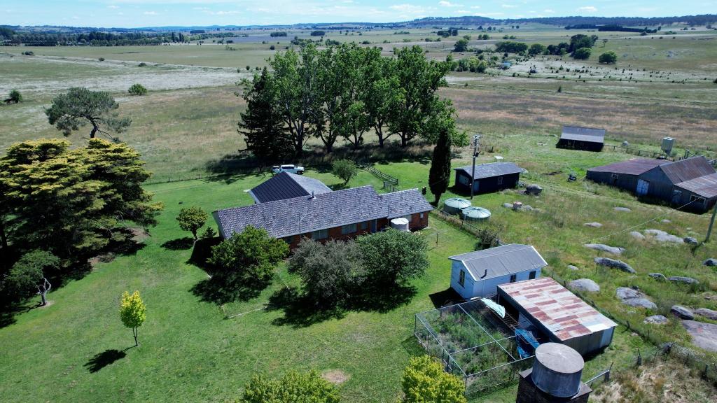 9110 New England Hwy, Stonehenge, NSW 2370