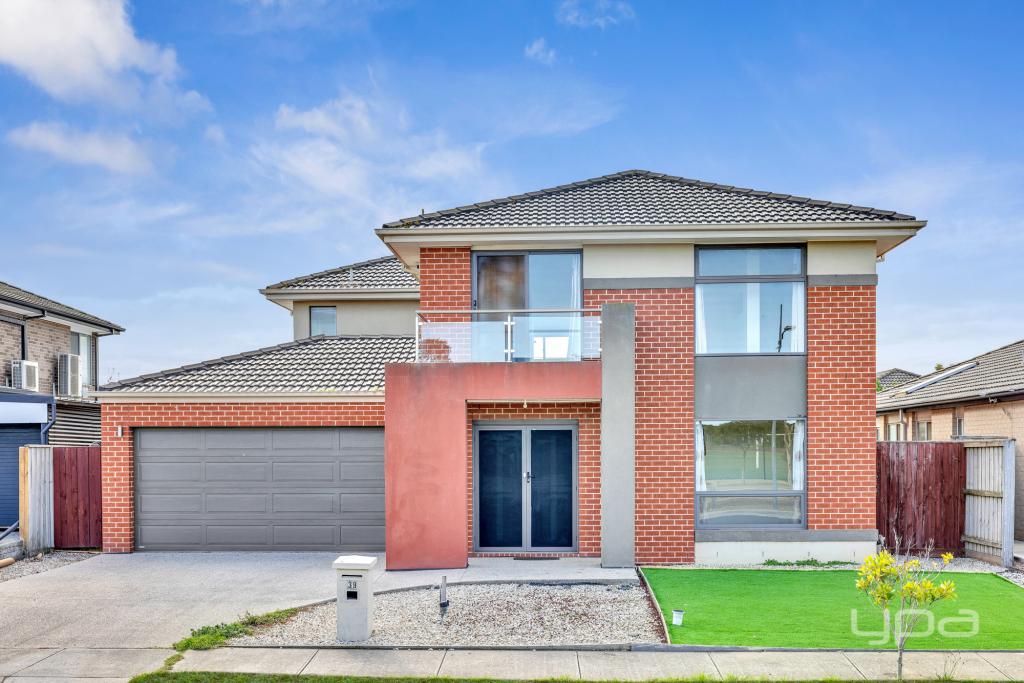 39 Waiben Cres, Point Cook, VIC 3030