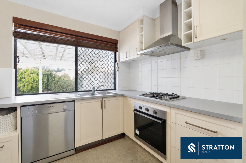 127b Acanthus Rd, Willetton, WA 6155