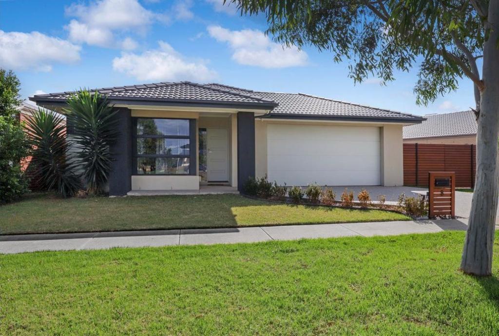 6 Braeburn Pl, Werribee, VIC 3030