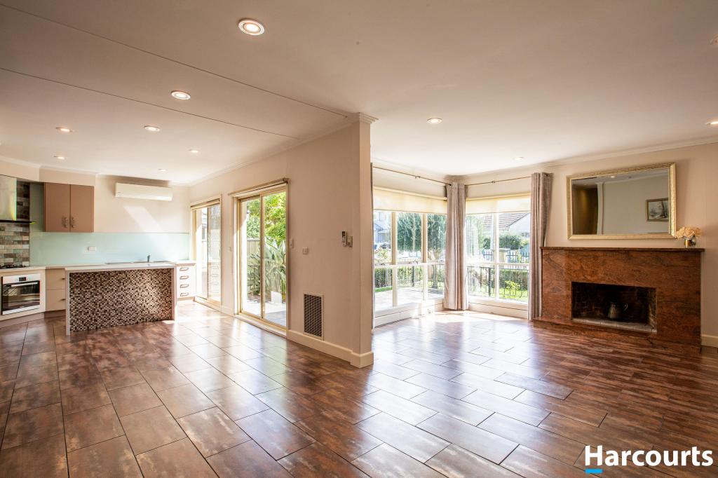 1 Marsden Ave, Pascoe Vale South, VIC 3044