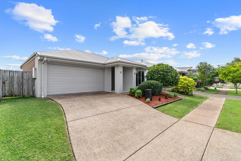 5 Chestnut Cres, Caloundra West, QLD 4551