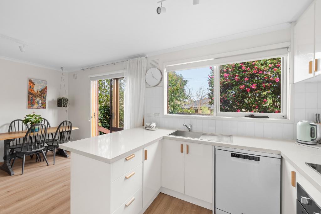 1/64 Edward St, Macleod, VIC 3085