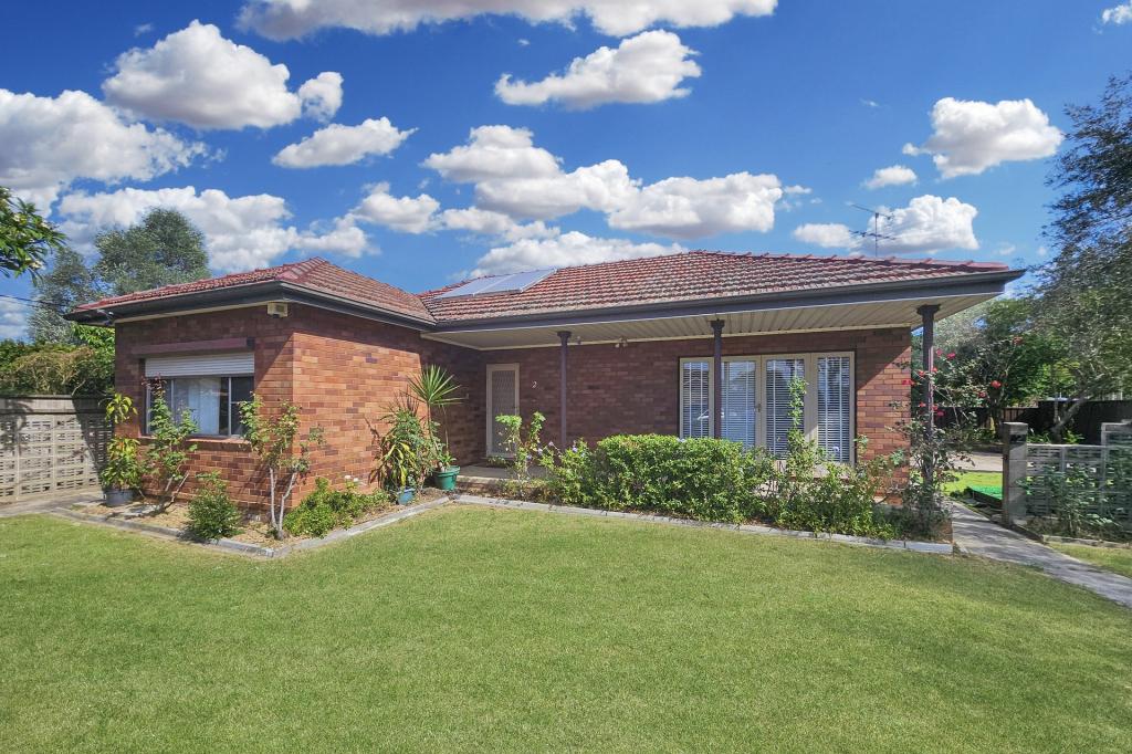 2 Mccrossin Ave, Birrong, NSW 2143