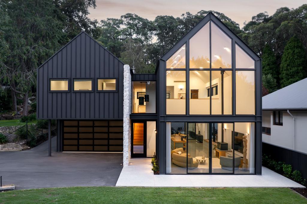 77 Piccadilly Rd, Crafers, SA 5152