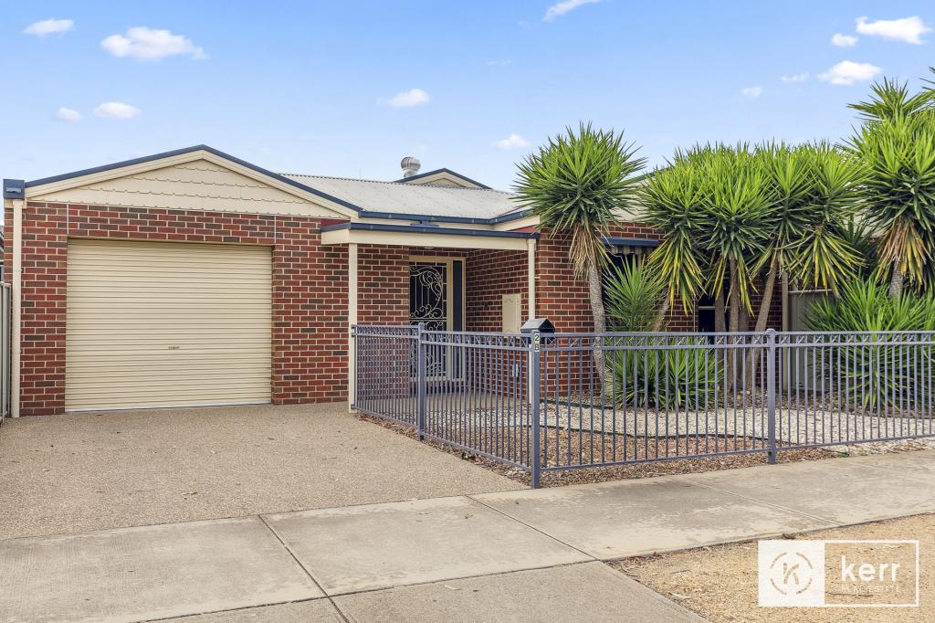 2B GEMMELL ST, COBRAM, VIC 3644