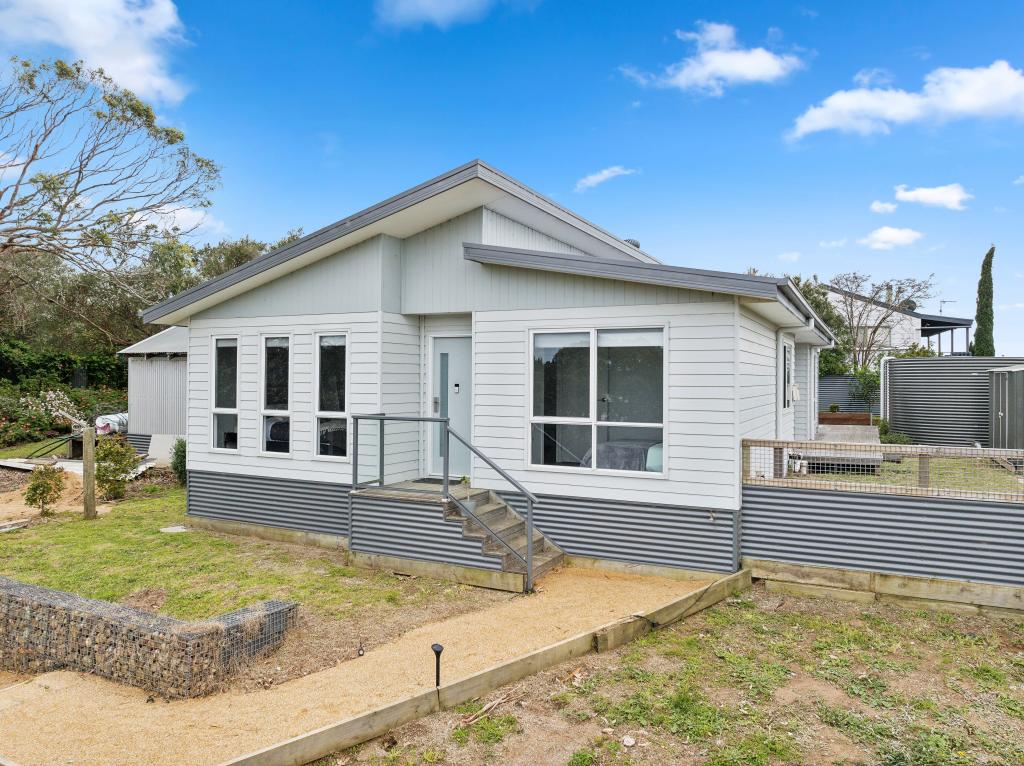 29 CRICHTON CRES, VENUS BAY, VIC 3956