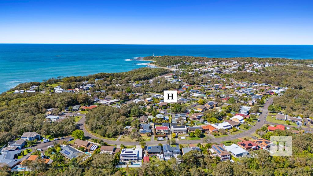 12 KENDALL CRES, NORAH HEAD, NSW 2263