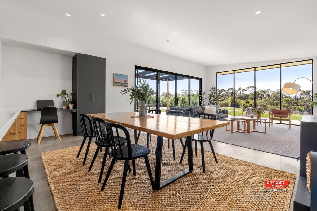 329 Koonwarra Pound Creek Rd, Leongatha South, VIC 3953