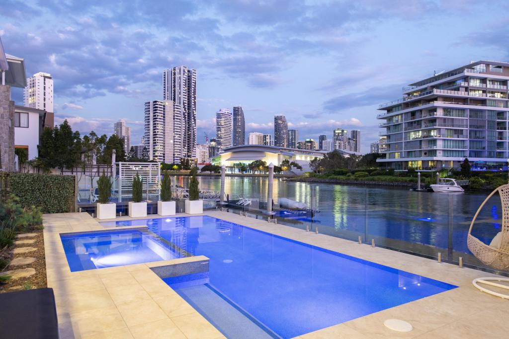 133 ALLAMBI AVE, BROADBEACH WATERS, QLD 4218