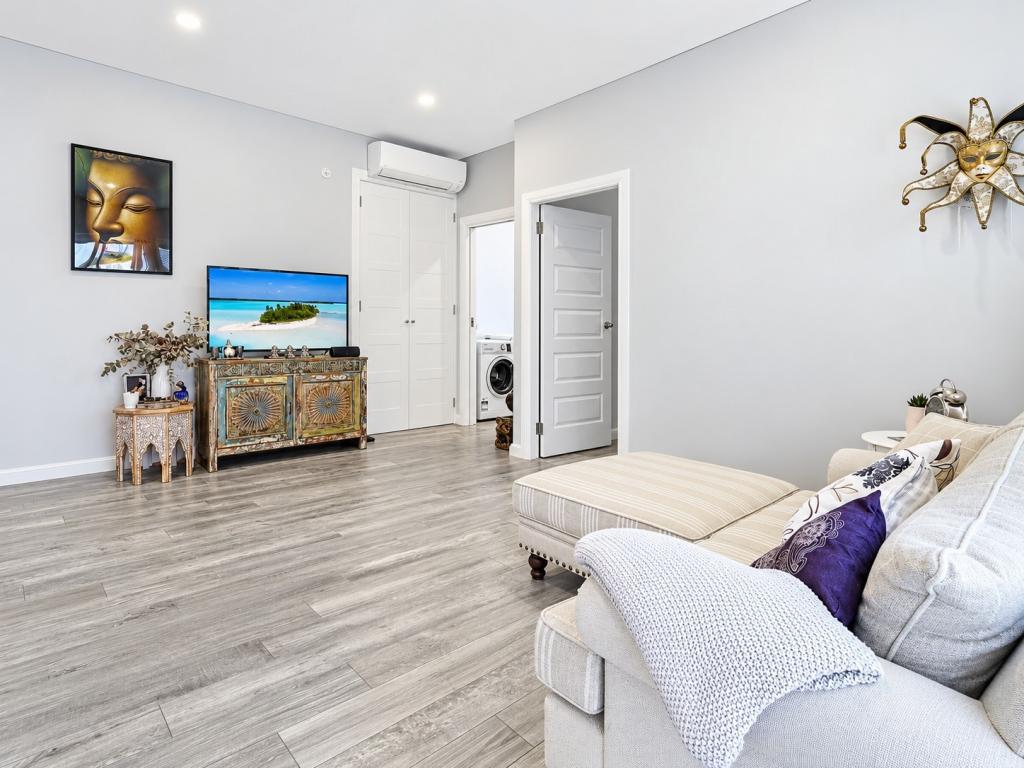 144a Warringah Rd, Beacon Hill, NSW 2100