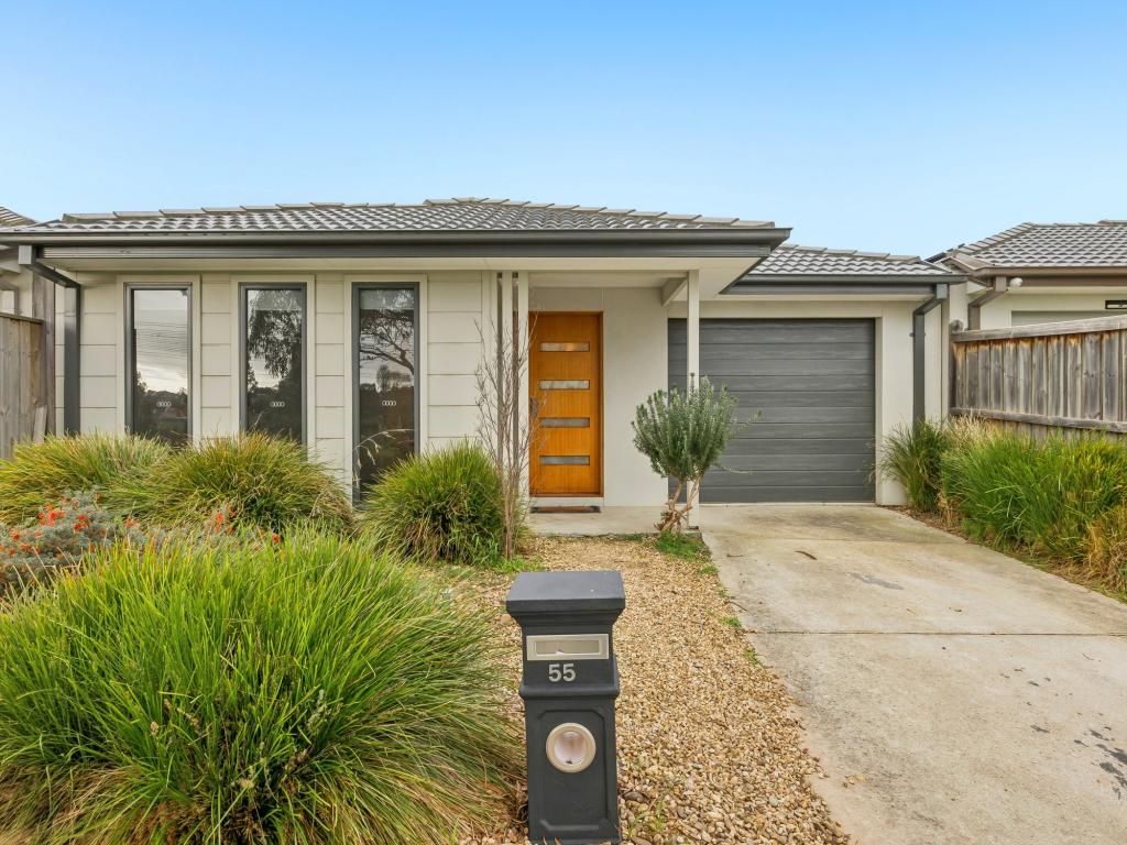 55 Troups Creek Prom, Narre Warren, VIC 3805