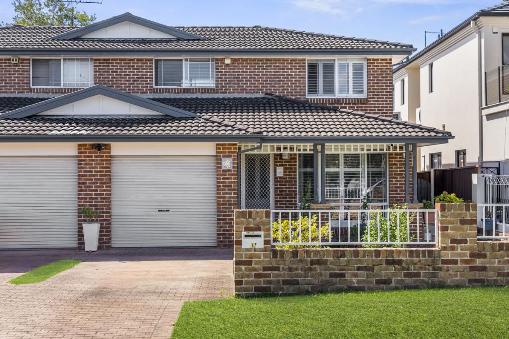 2/17 Mills St, Merrylands, NSW 2160