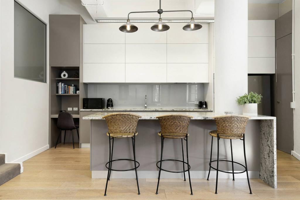 1/18 HICKSON RD, DAWES POINT, NSW 2000