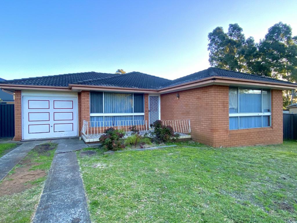 5 Plover Pl, Ingleburn, NSW 2565