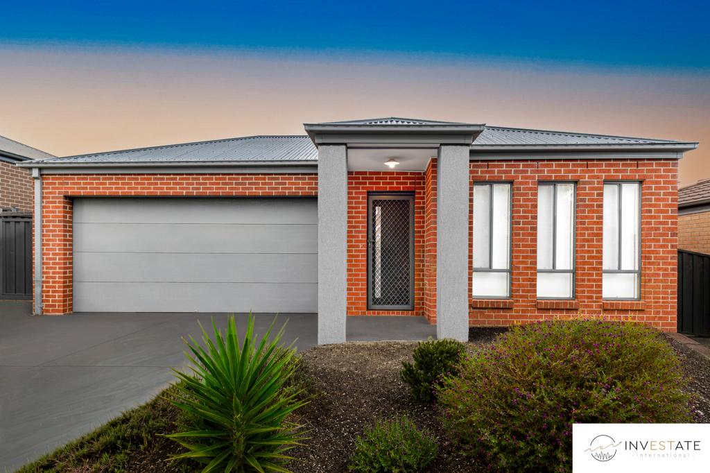 35 GROVEDALE WAY, MANOR LAKES, VIC 3024