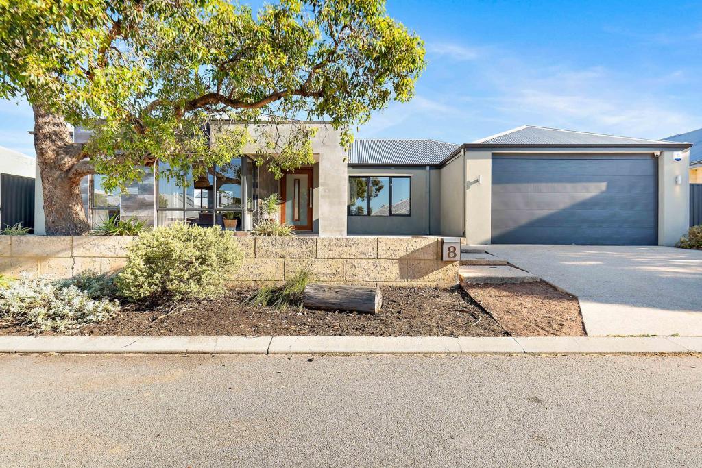 8 Seaplane Rd, Bushmead, WA 6055