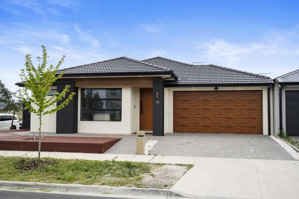 10 Oaky St, Donnybrook, VIC 3064