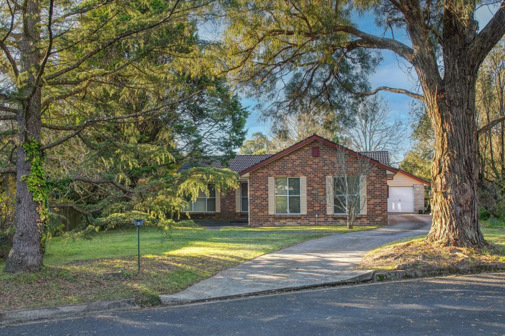 8 Stephens Pl, Bowral, NSW 2576