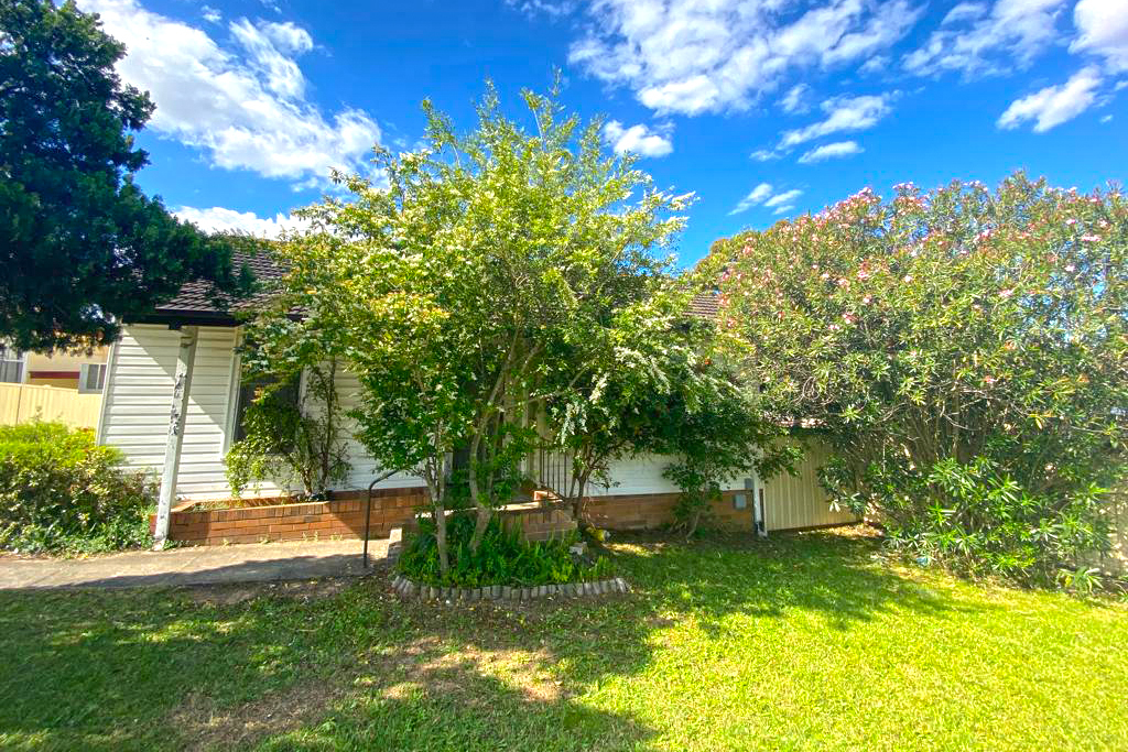 1 Lawson St, Lalor Park, NSW 2147