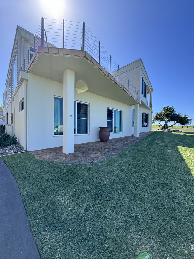 9 Seaview Pde, Wallabi Point, NSW 2430