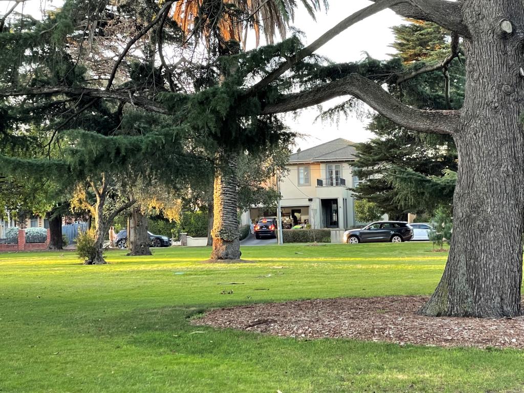 714 Inkerman Rd, Caulfield North, VIC 3161