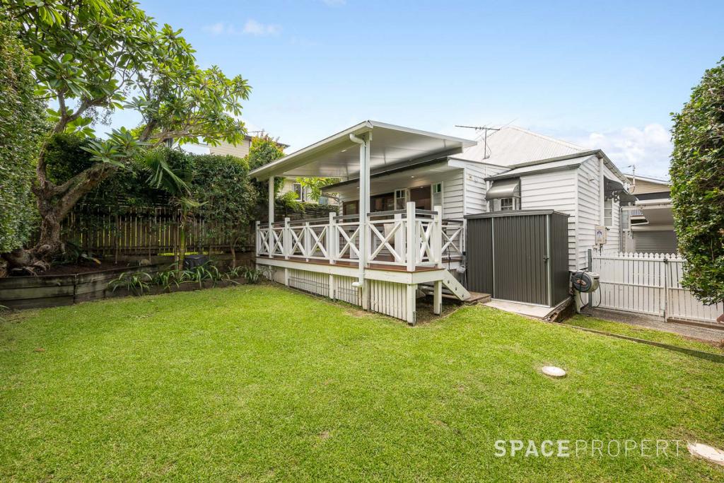 18 Hipwood St, Spring Hill, QLD 4000