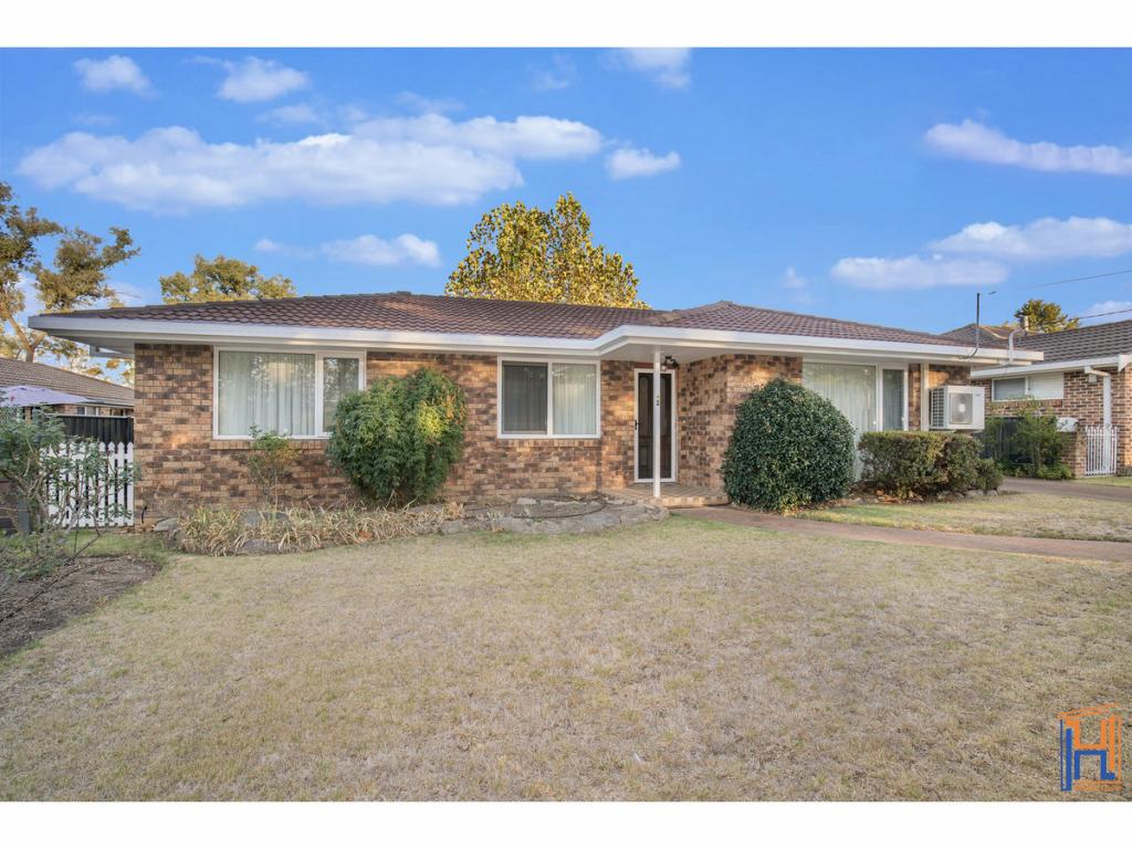 36 Crest Rd, Armidale, NSW 2350