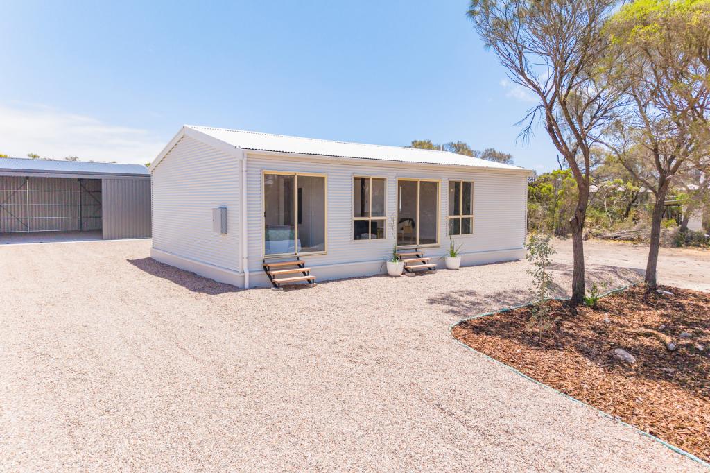 24 Morgan Rd, Coffin Bay, SA 5607