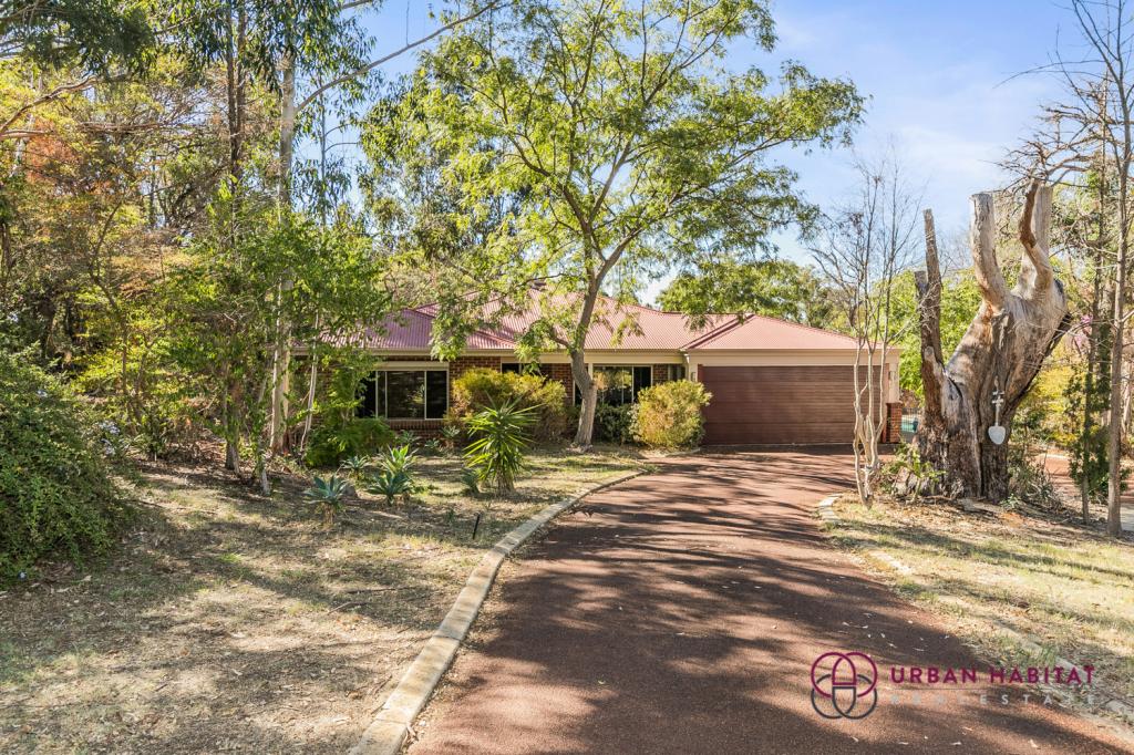 10 Coachman Ct, Wellard, WA 6170