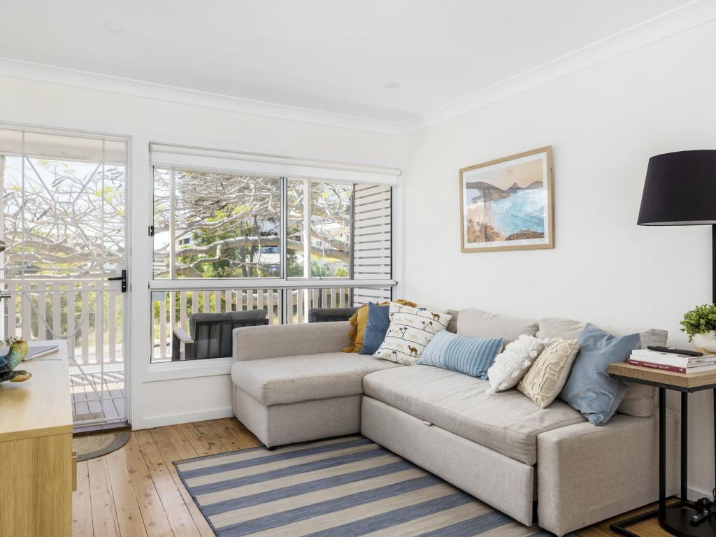 2/7 Messines St, Shoal Bay, NSW 2315