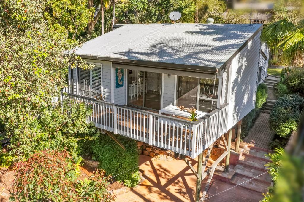 9 Laguna Ave, Copacabana, NSW 2251