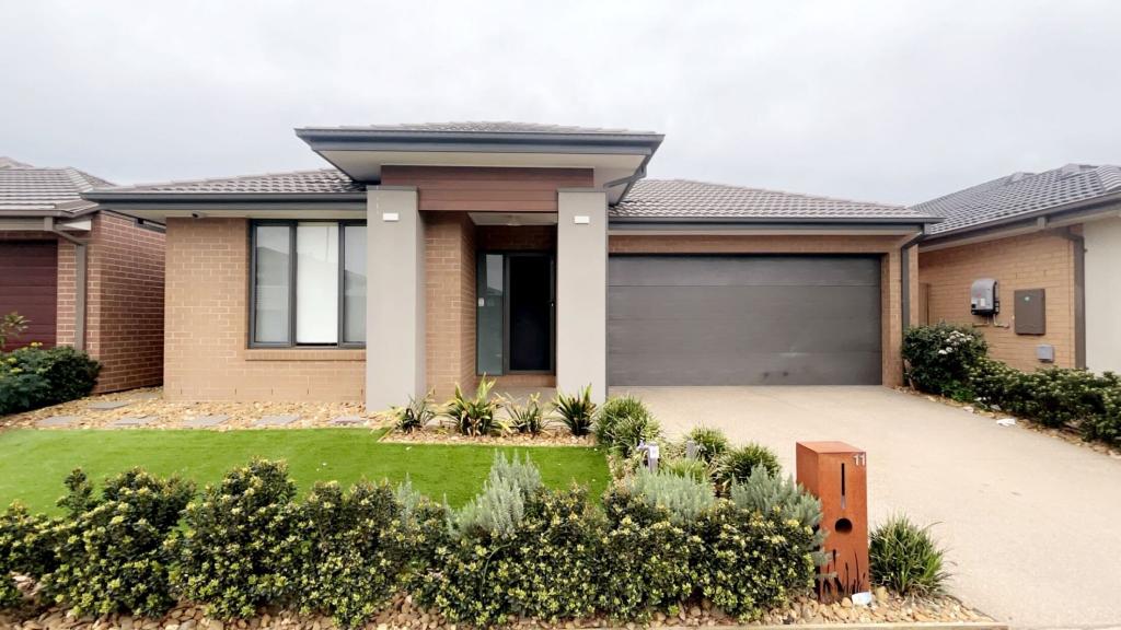 11 Cascade Dr, Aintree, VIC 3336