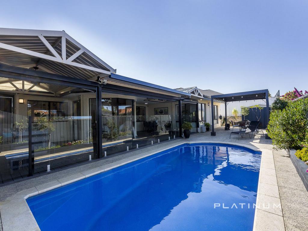 12 Manhattan Ave, Iluka, WA 6028