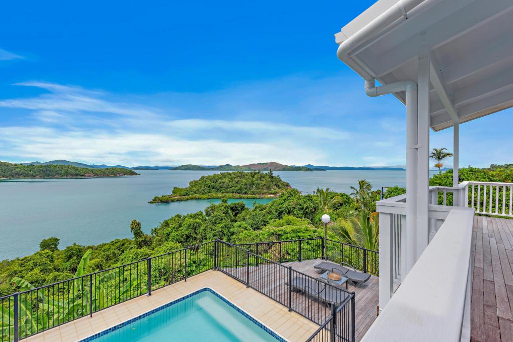 9 Warrain St, Shute Harbour, QLD 4802