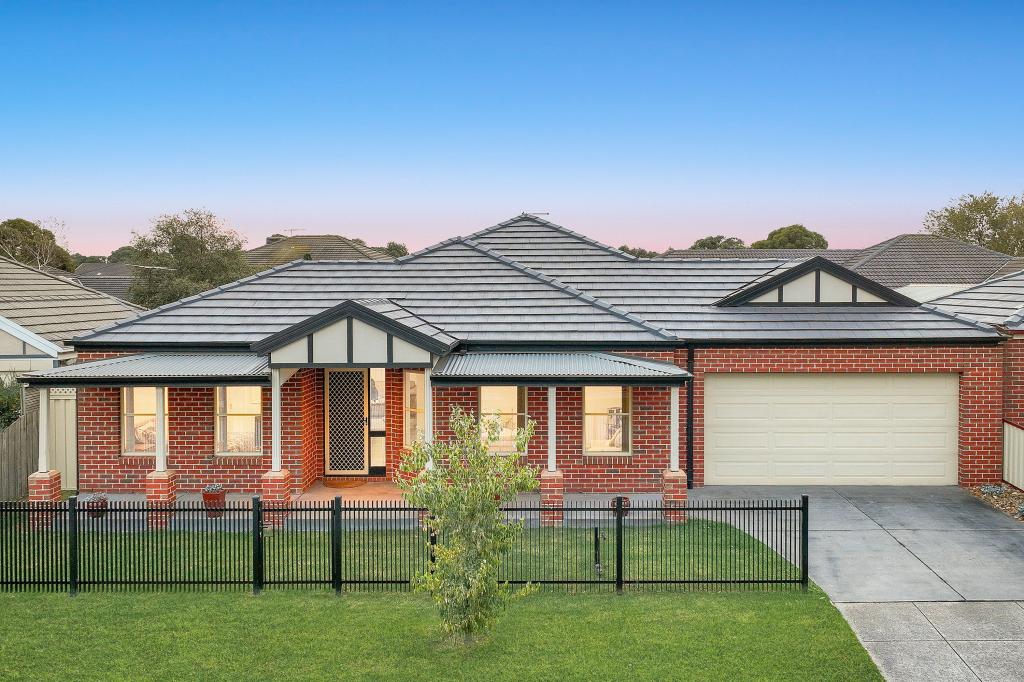 3 Boothby Tce, Lynbrook, VIC 3975