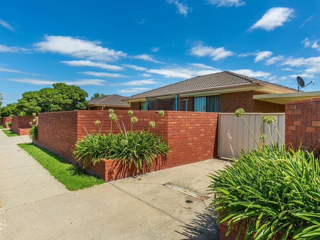9/415-419 Griffith Rd, Lavington, NSW 2641