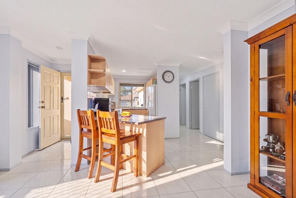 2/18 Rimu Pl, Nerang, QLD 4211