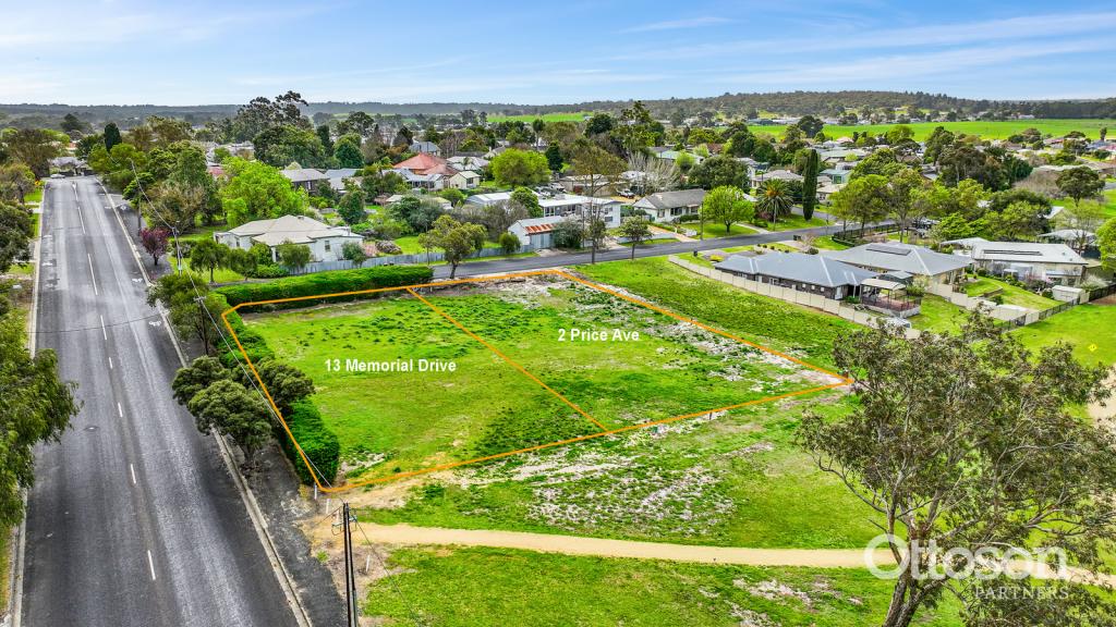 13 MEMORIAL DR, NARACOORTE, SA 5271