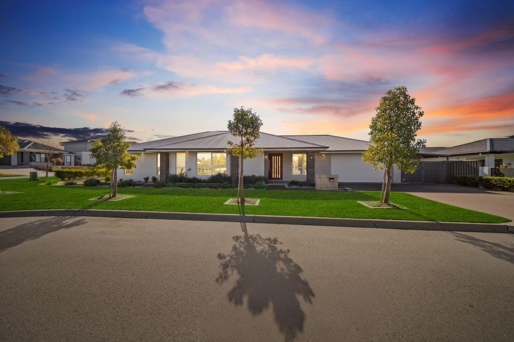 4 Ware St, Googong, NSW 2620