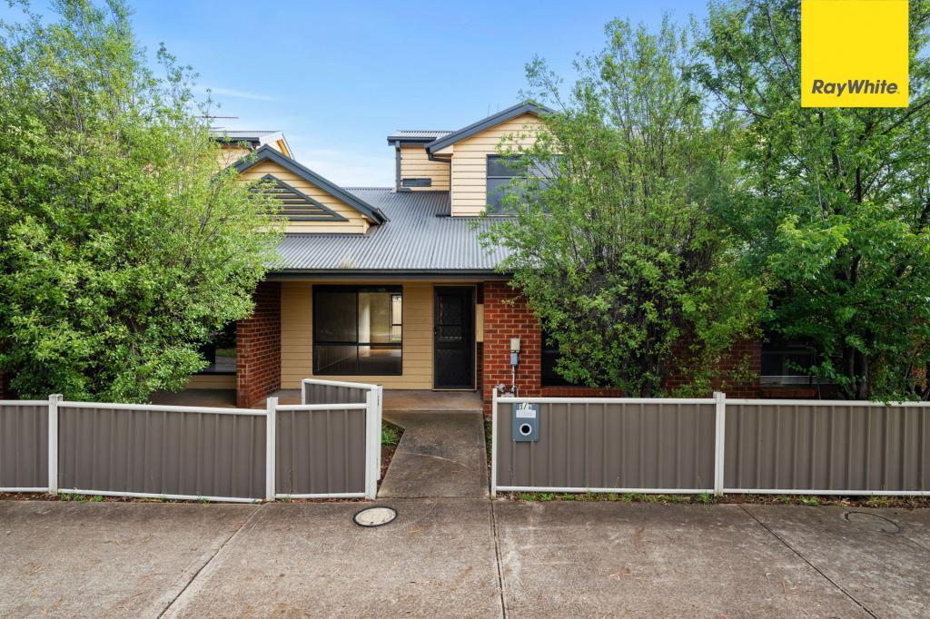 3/4 EUROA WALK, KURUNJANG, VIC 3337