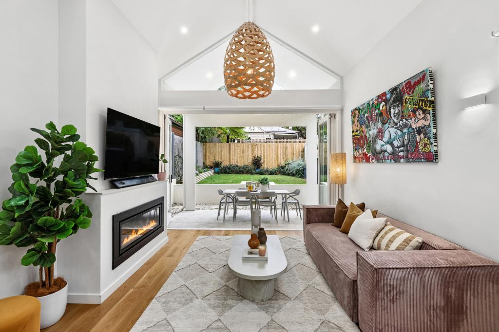39 MOONBIE ST, SUMMER HILL, NSW 2130