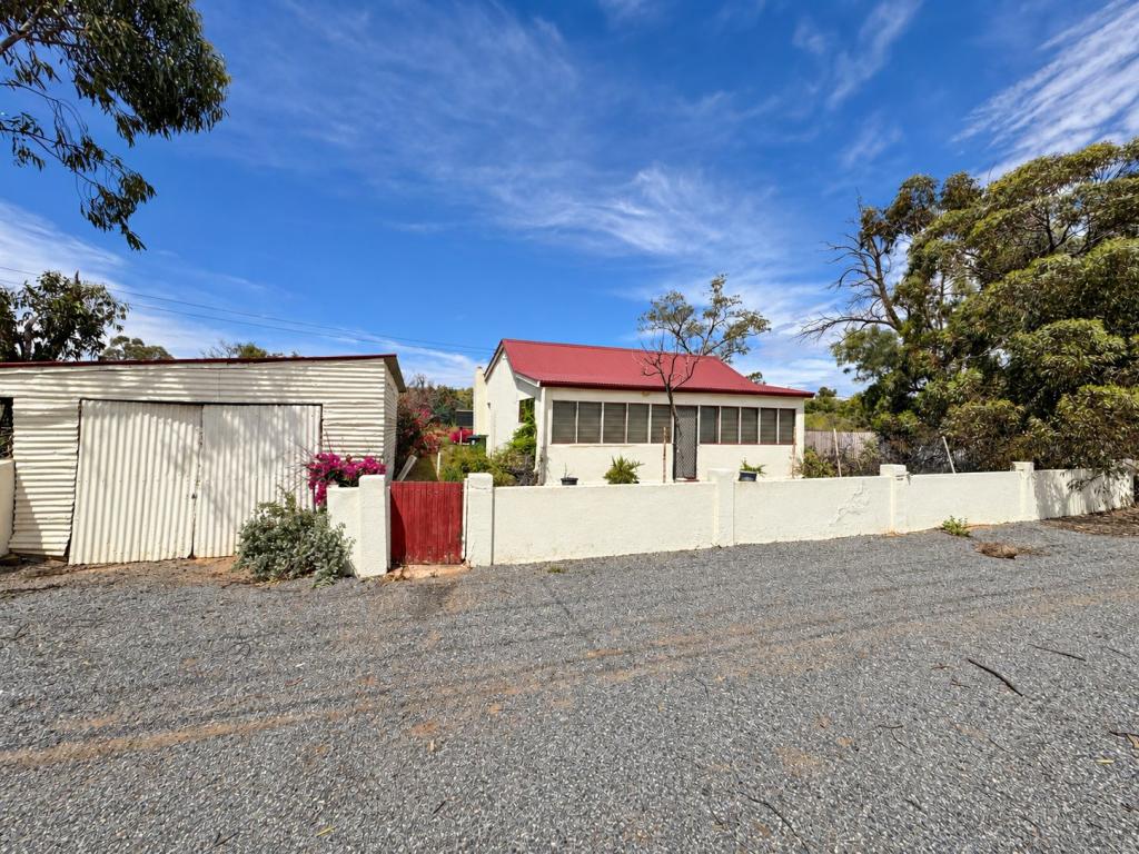 397 Eyre St, Broken Hill, NSW 2880