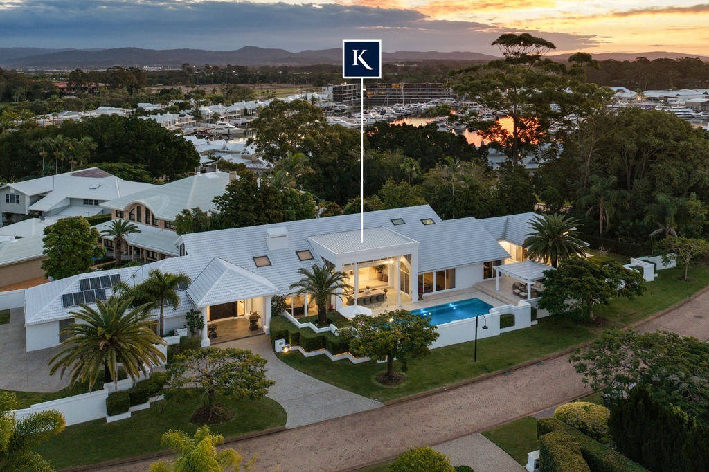 5726 Observation Cres, Hope Island, QLD 4212