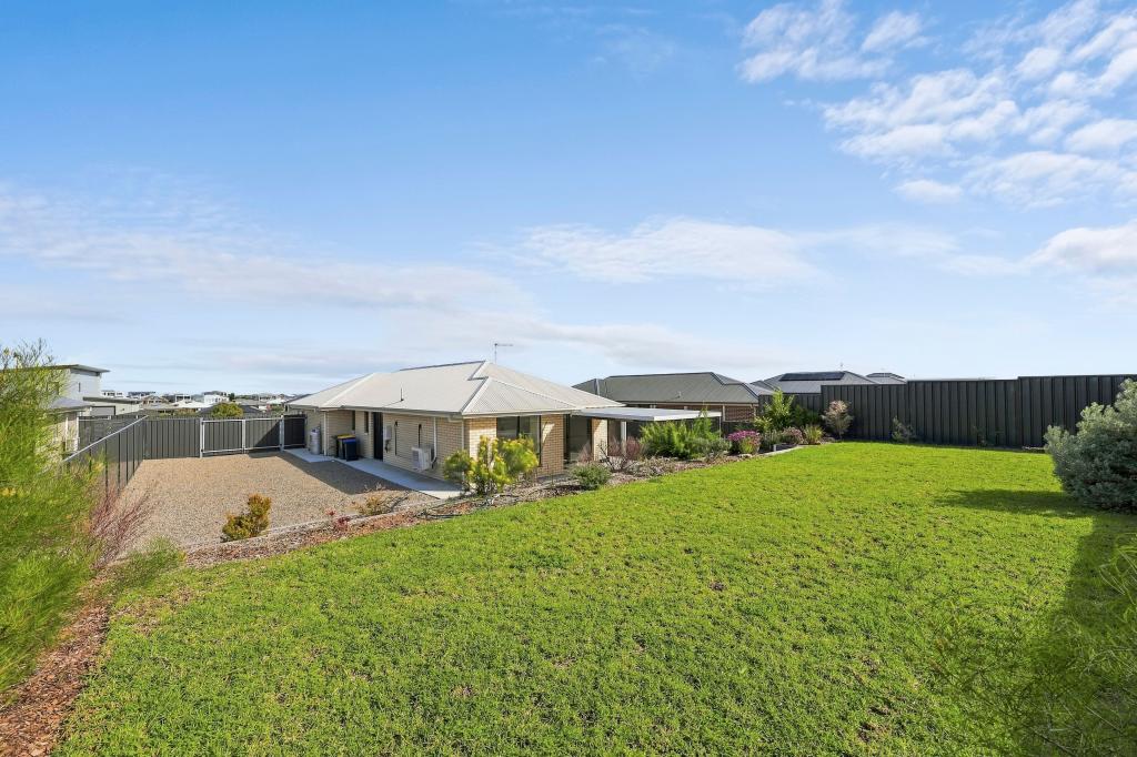 16 Victoria Pde, Hindmarsh Island, SA 5214