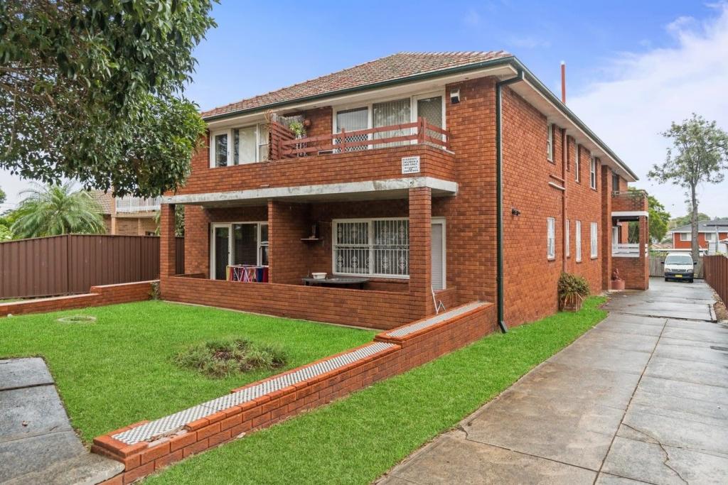 3/29 Urunga Pde, Punchbowl, NSW 2196