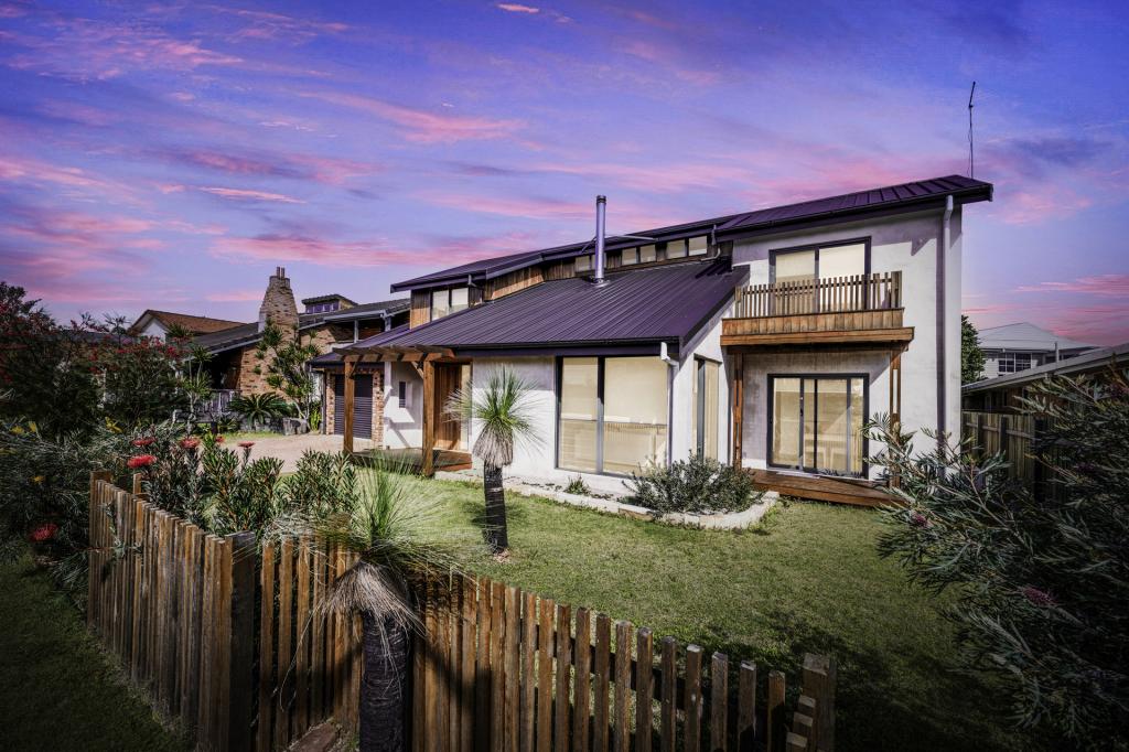 15 Mariners Way, Yamba, NSW 2464