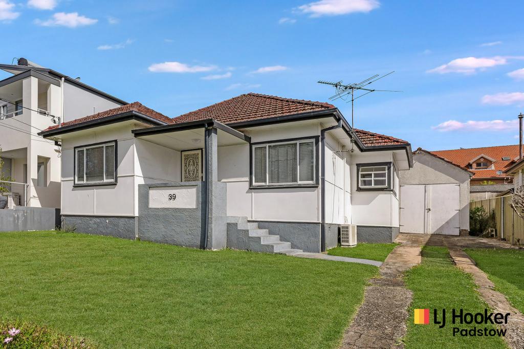 39 Springfield Rd, Padstow, NSW 2211