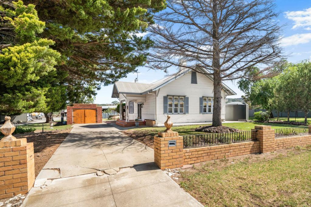 137 Lerderderg Gorge Rd, Darley, VIC 3340