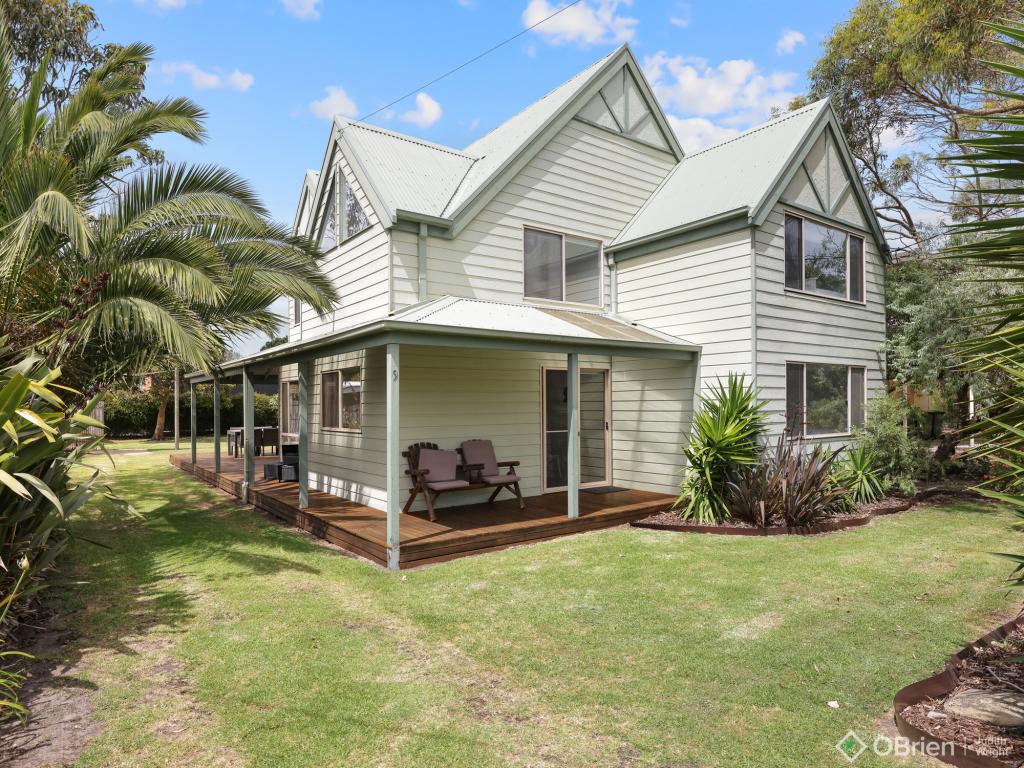 9 Manly Ave, Cape Woolamai, VIC 3925